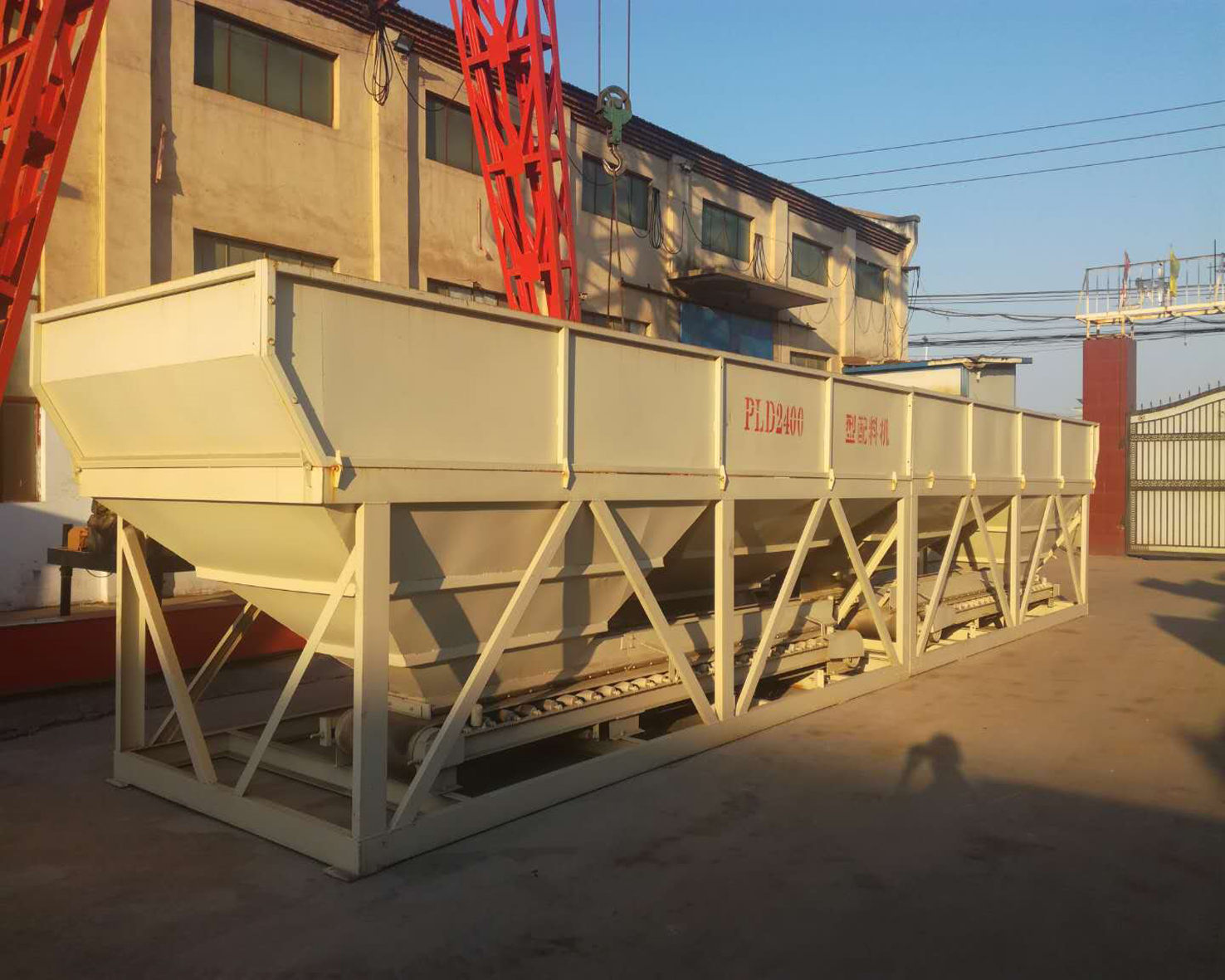 PLD2400���������ϙC